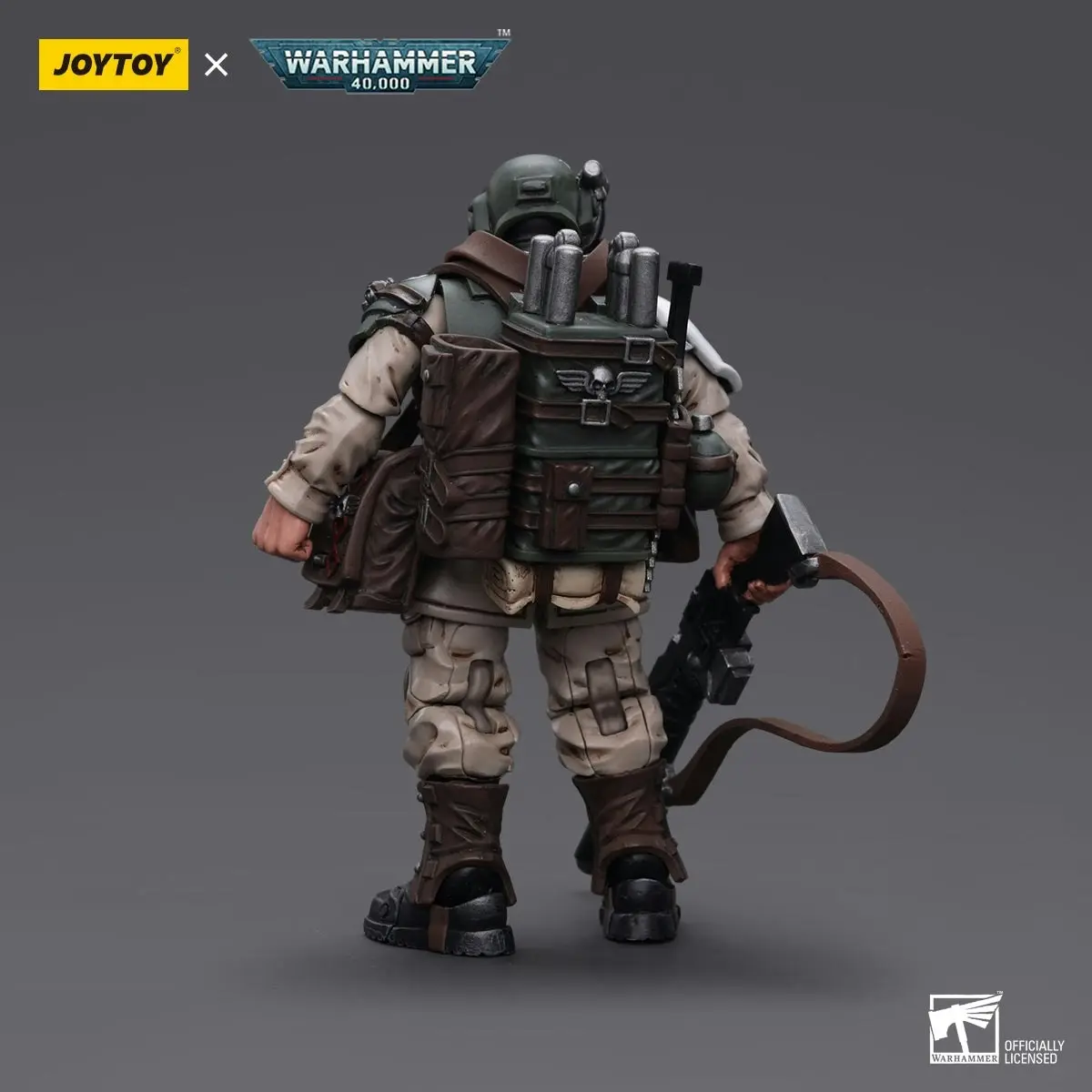 Warhammer Collectibles: 1/18 Scale Astra Militarum Cadian Command Squad Veteran with Medi-pack