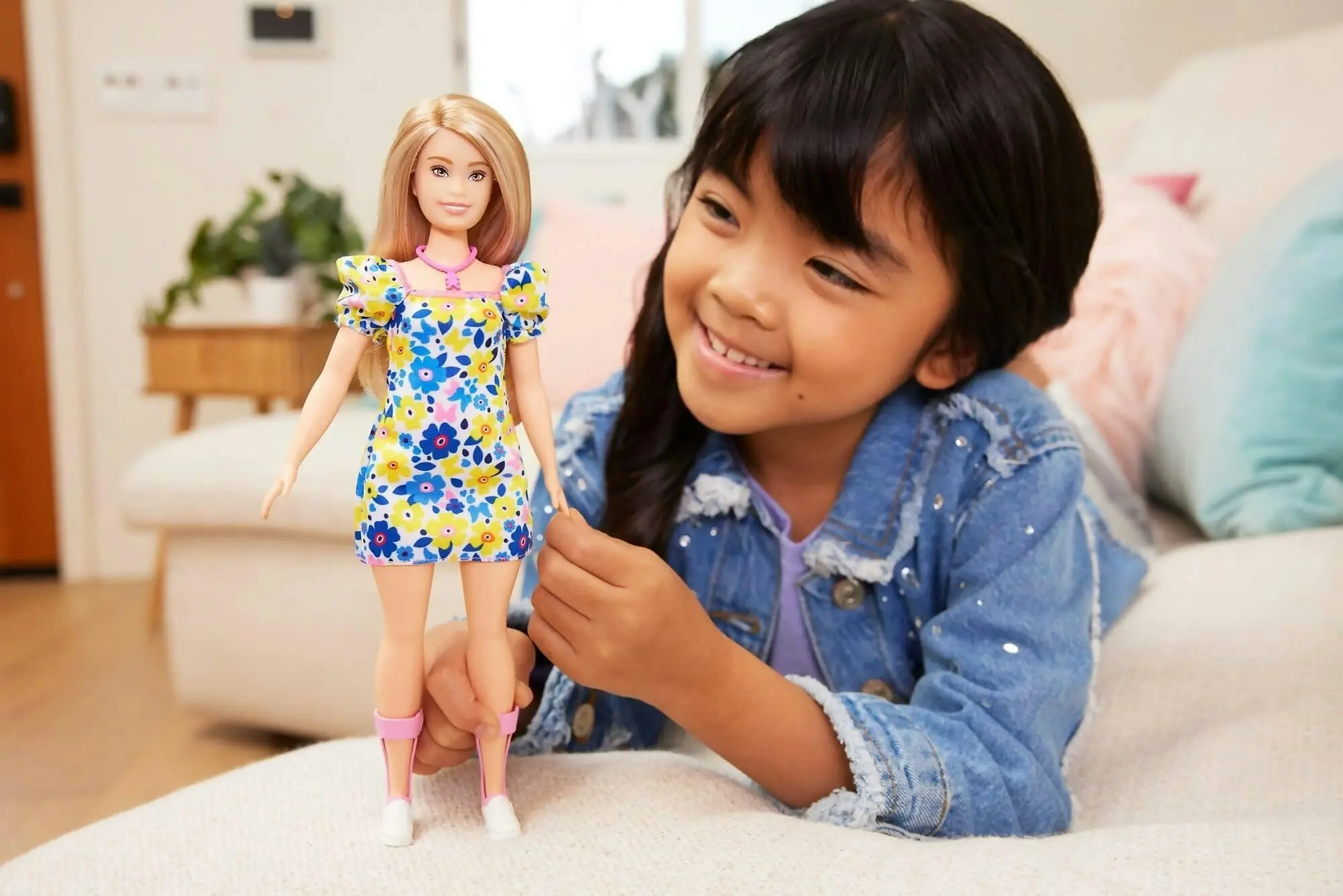 Barbie - Fashionistas Doll With Down Syndrome Wearing Floral Dress - Mattel