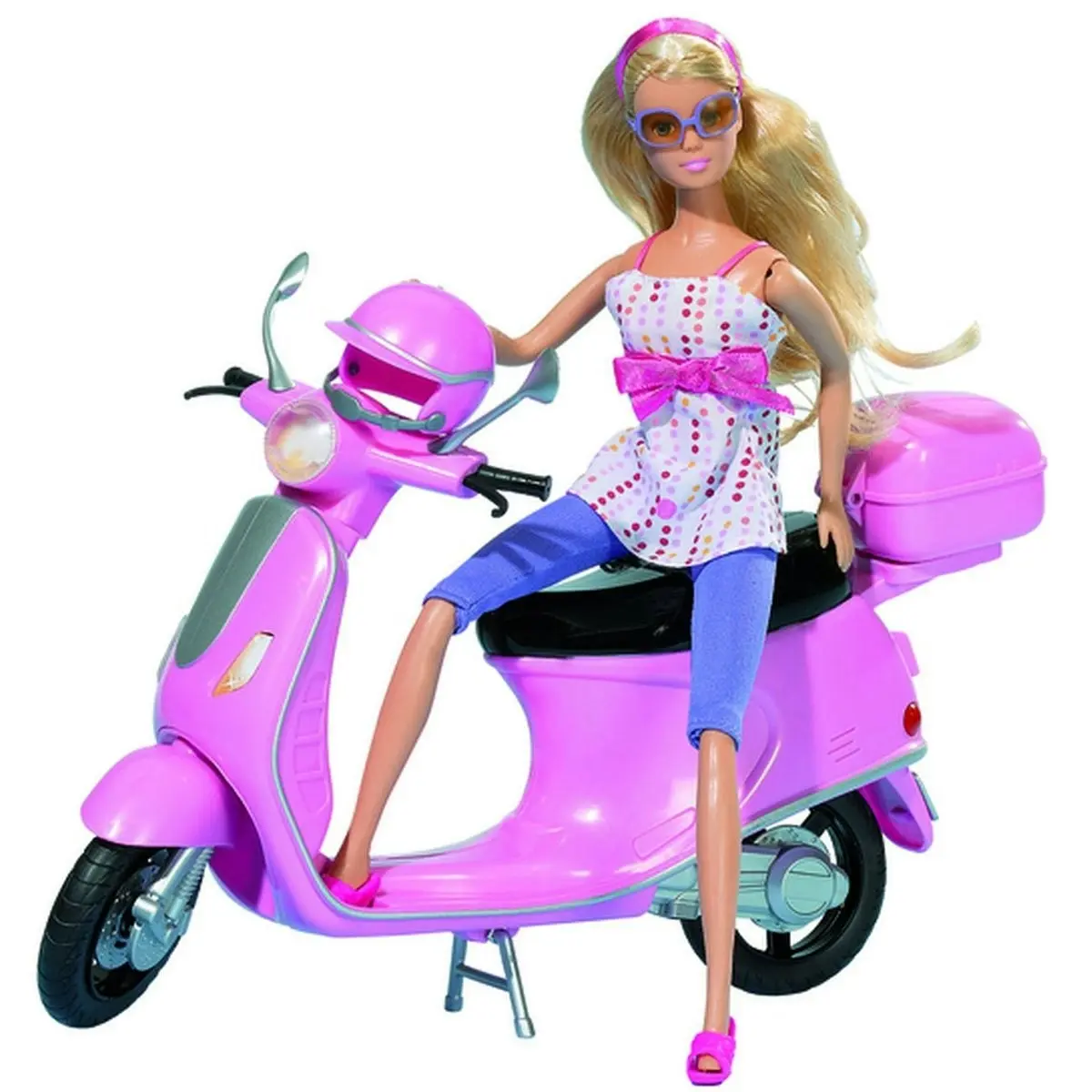 Steffi Love - City Chic Doll With Scooter