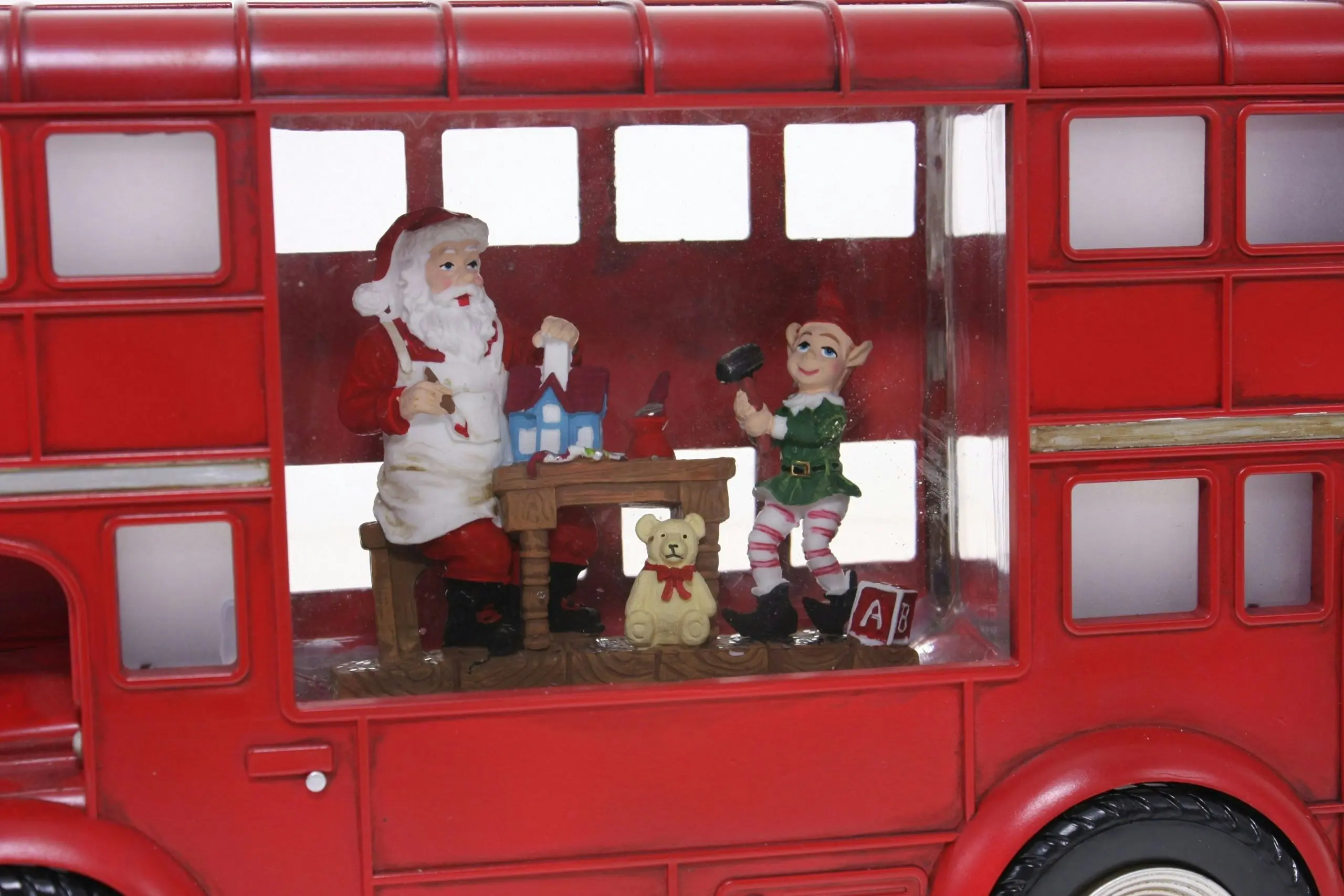 Cotton Candy - Xmas Dbl Decker Bus Santa Workshop