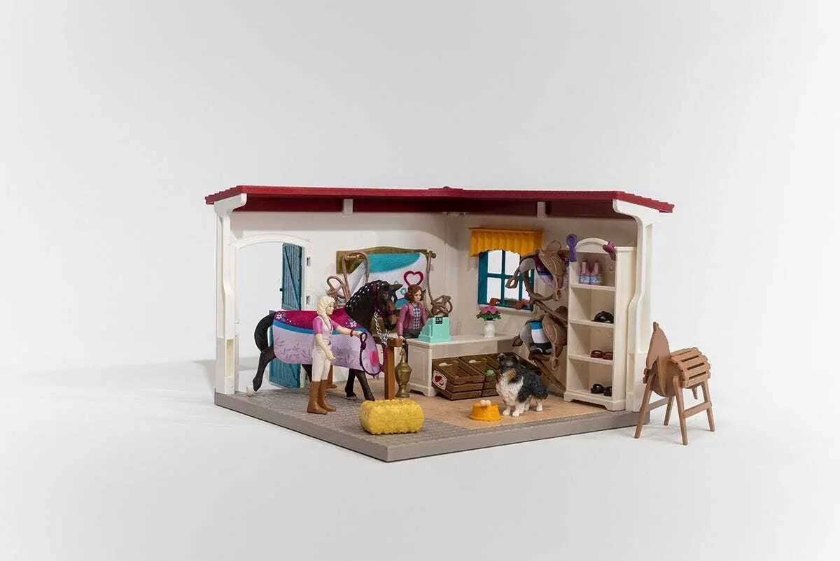 Schleich - Horse Shop - Horse Club Animal Playset