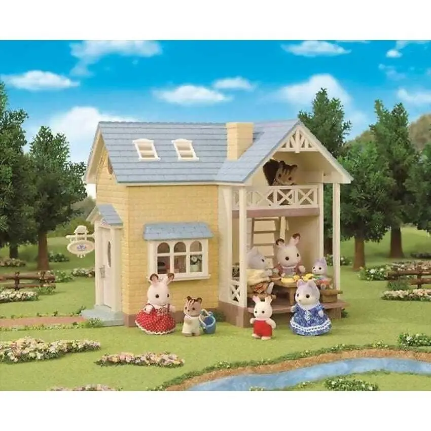 Sylvanian Families - Bluebell Cottage  Animal Doll Playset