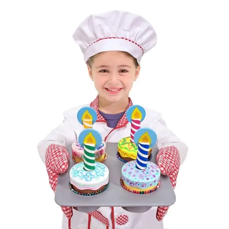 Melissa & Doug - Bake & Decorate Cupcake Set