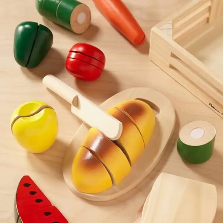 Melissa & Doug - Cutting Food - Wooden Play Food