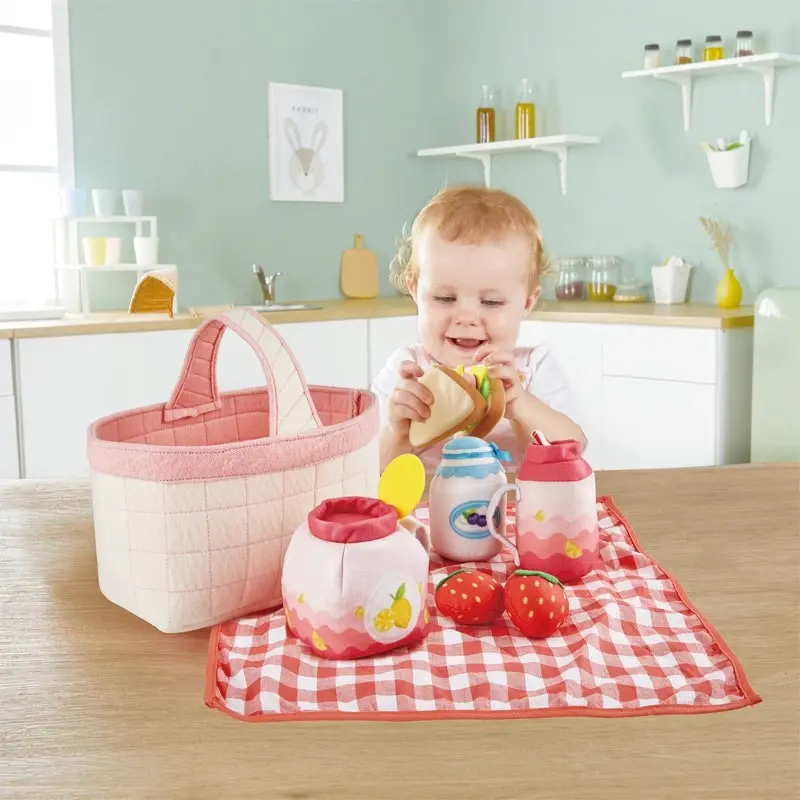 Hape -  Picnic Basket Toddler