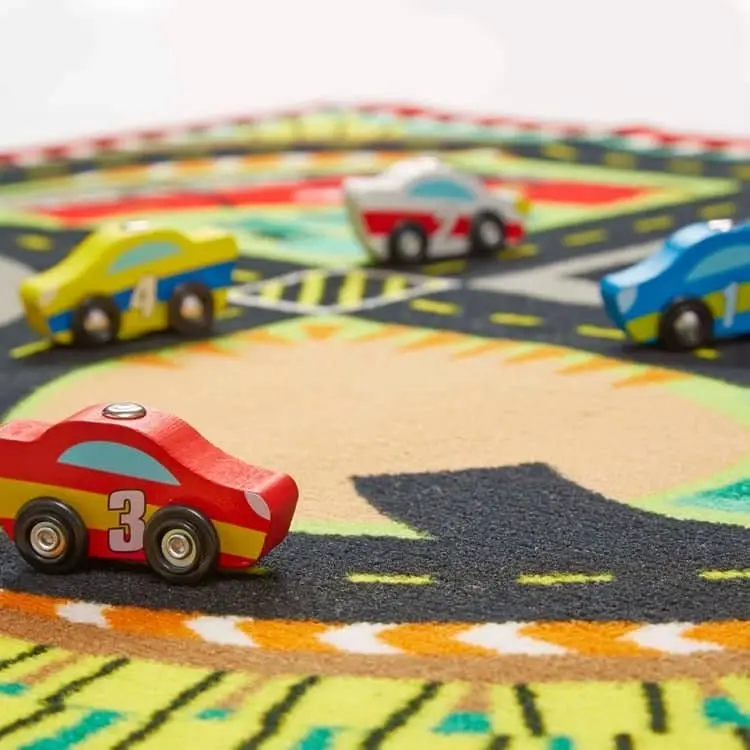 Melissa & Doug - Round The Speedway Race Track Rug & Car Set