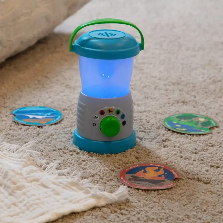 Melissa & Doug - Let's Explore Light & Sound Lantern Play Set