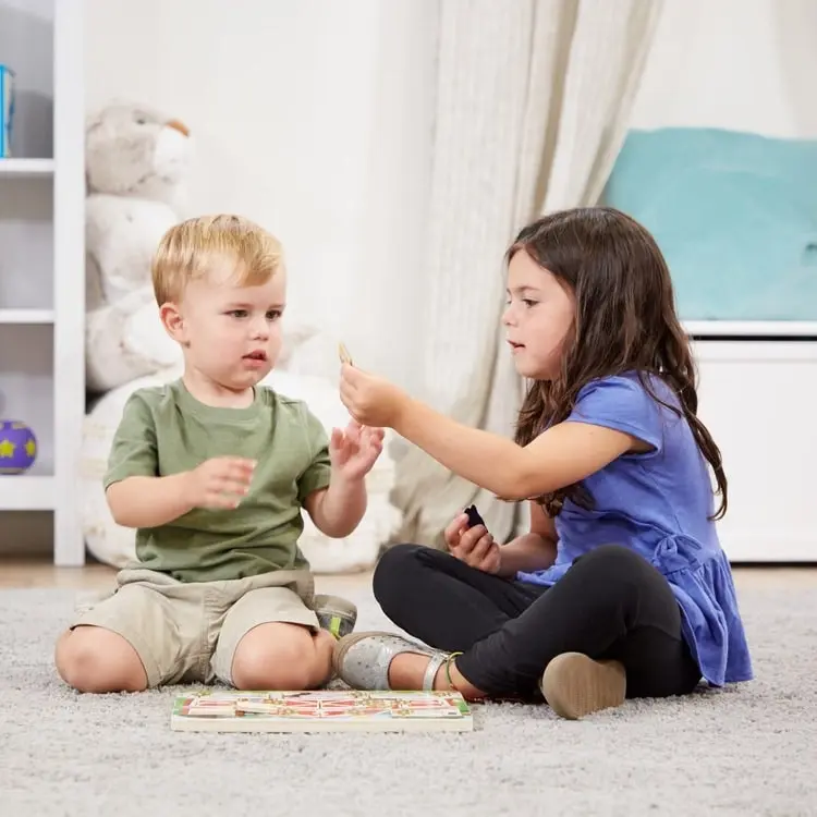 Melissa & Doug - Hide & Seek Farm