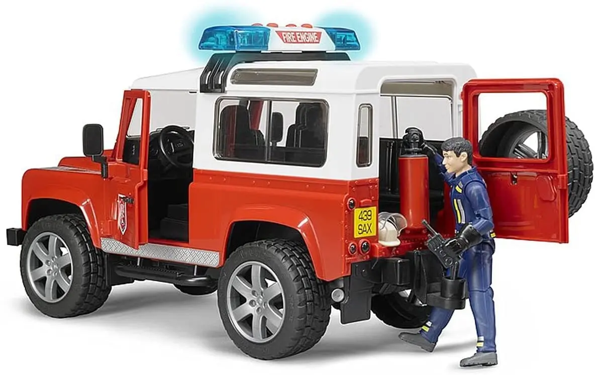 Bruder - Land Rover Fire Department Vehicle With Fireman