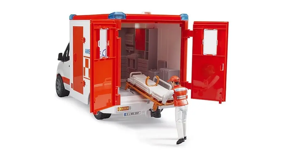 Bruder - Mercedes Benz Sprinter Ambulance With Driver 1:16 Scale