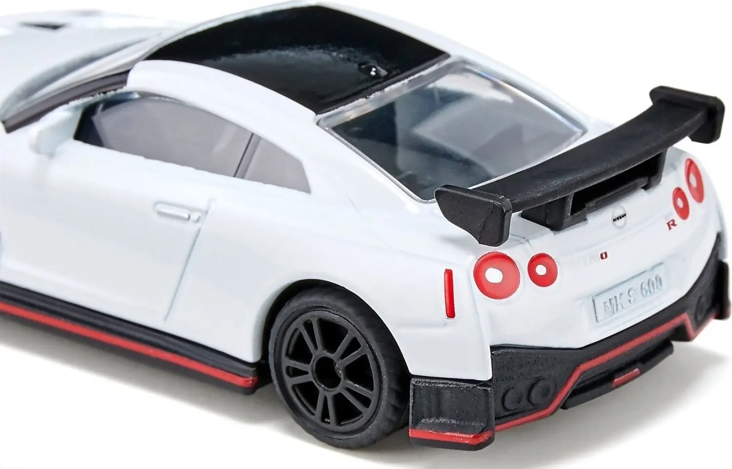 Siku - Nissan Gt-r Nismo  Die-Cast Model Car