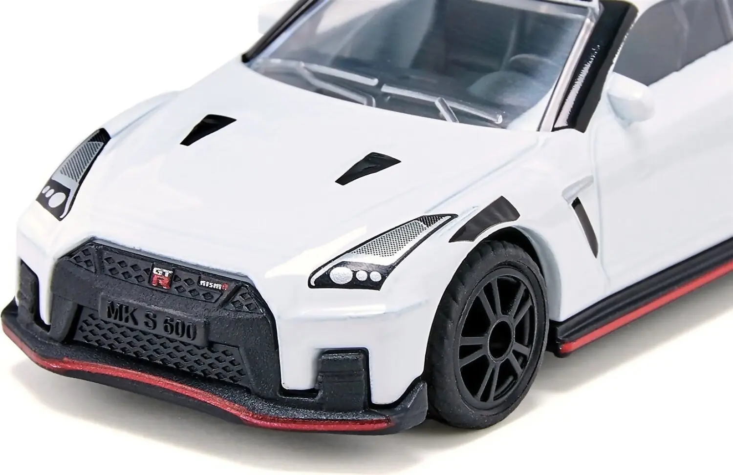 Siku - Nissan Gt-r Nismo  Die-Cast Model Car