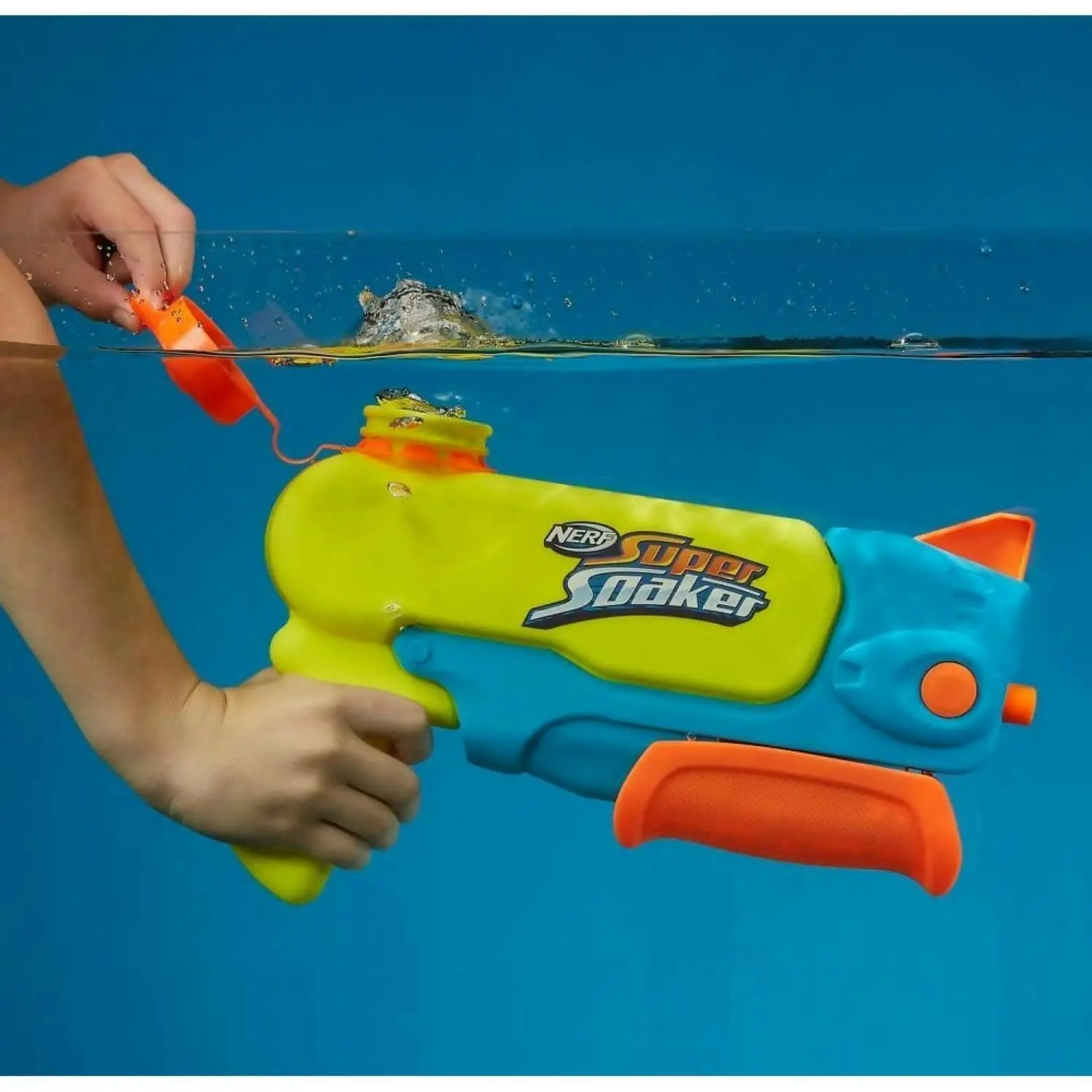 Nerf - Super Soaker Wave Spray Water Blaster - Hasbro