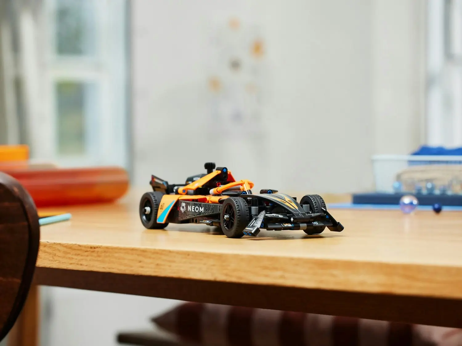 LEGO 42169 NEOM McLaren Formula E Race Car - Technic