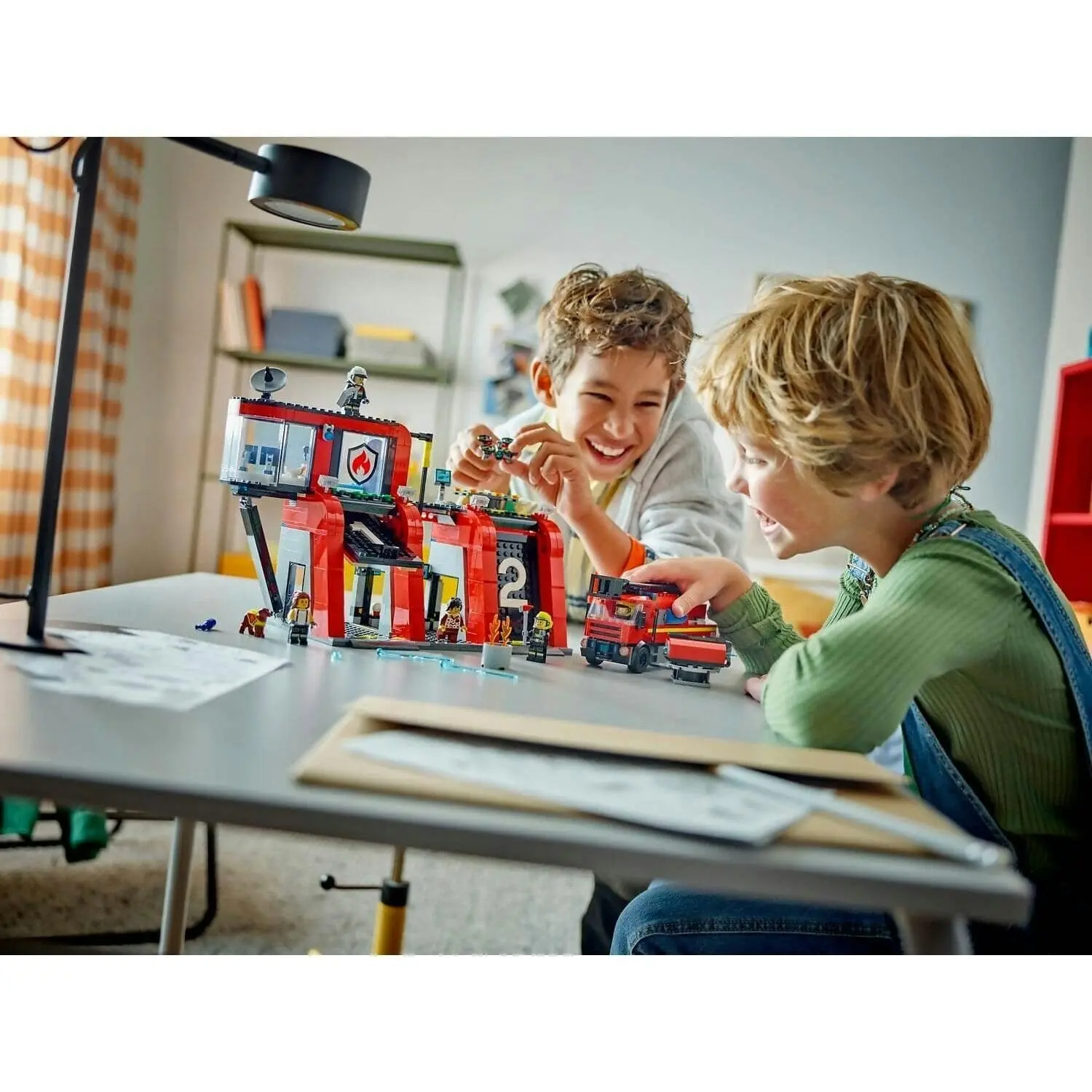 LEGO 60414 Fire Station with Fire Truck - City