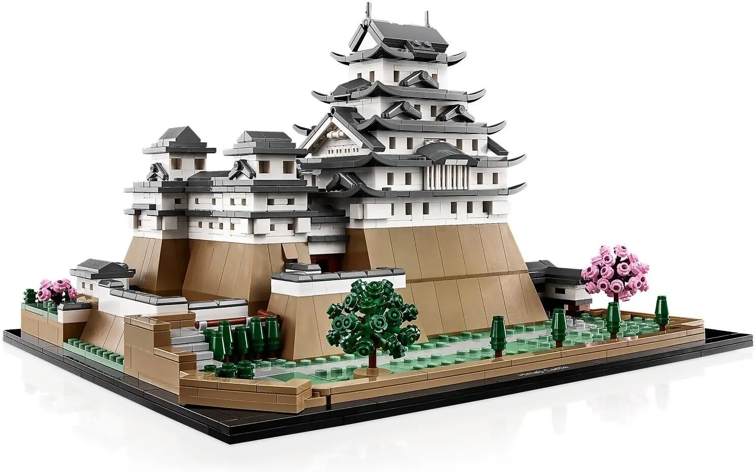 LEGO 21060 Himeji Castle - Architecture