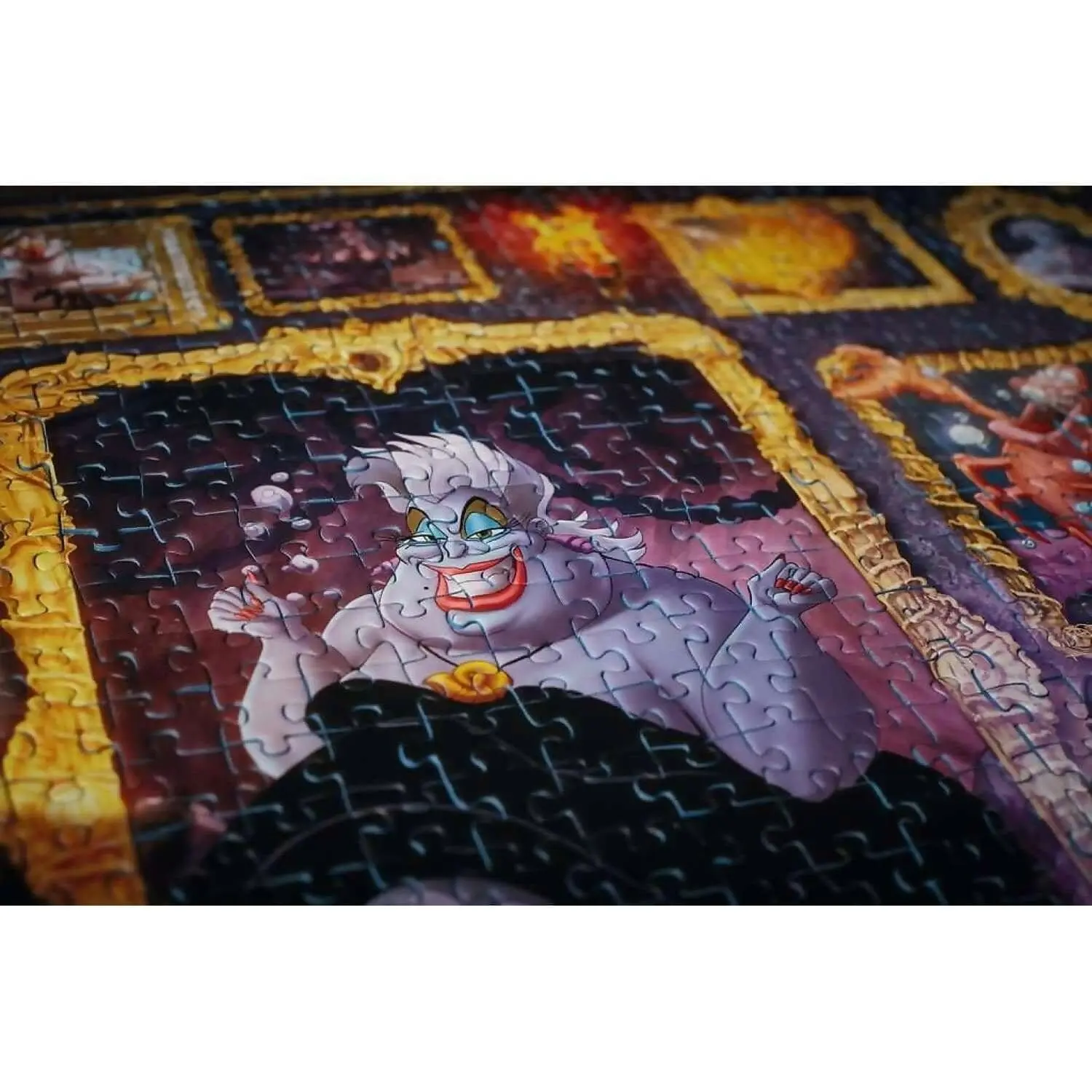 Ravensburger - Disney Villanious Ursula Jigsaw Puzzle 1000 Pieces