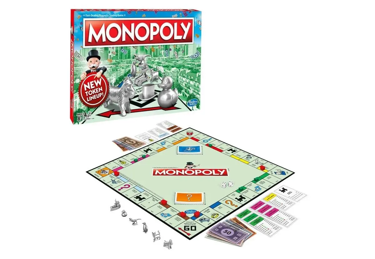 Monopoly -  Classic Game - New Tokens