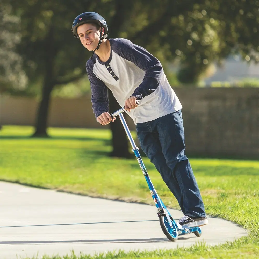 Razor A5 Lux Foldable Kick Scooter Blue w/Stand Kids/Childrens Ride On Toy 8y+