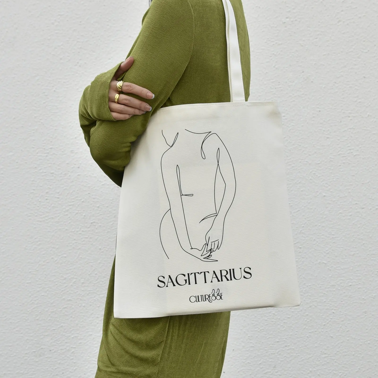 Culturesse She Is Sagittarius Eco Zodiac 38cm Muse Tote Bag Womens Handbag White