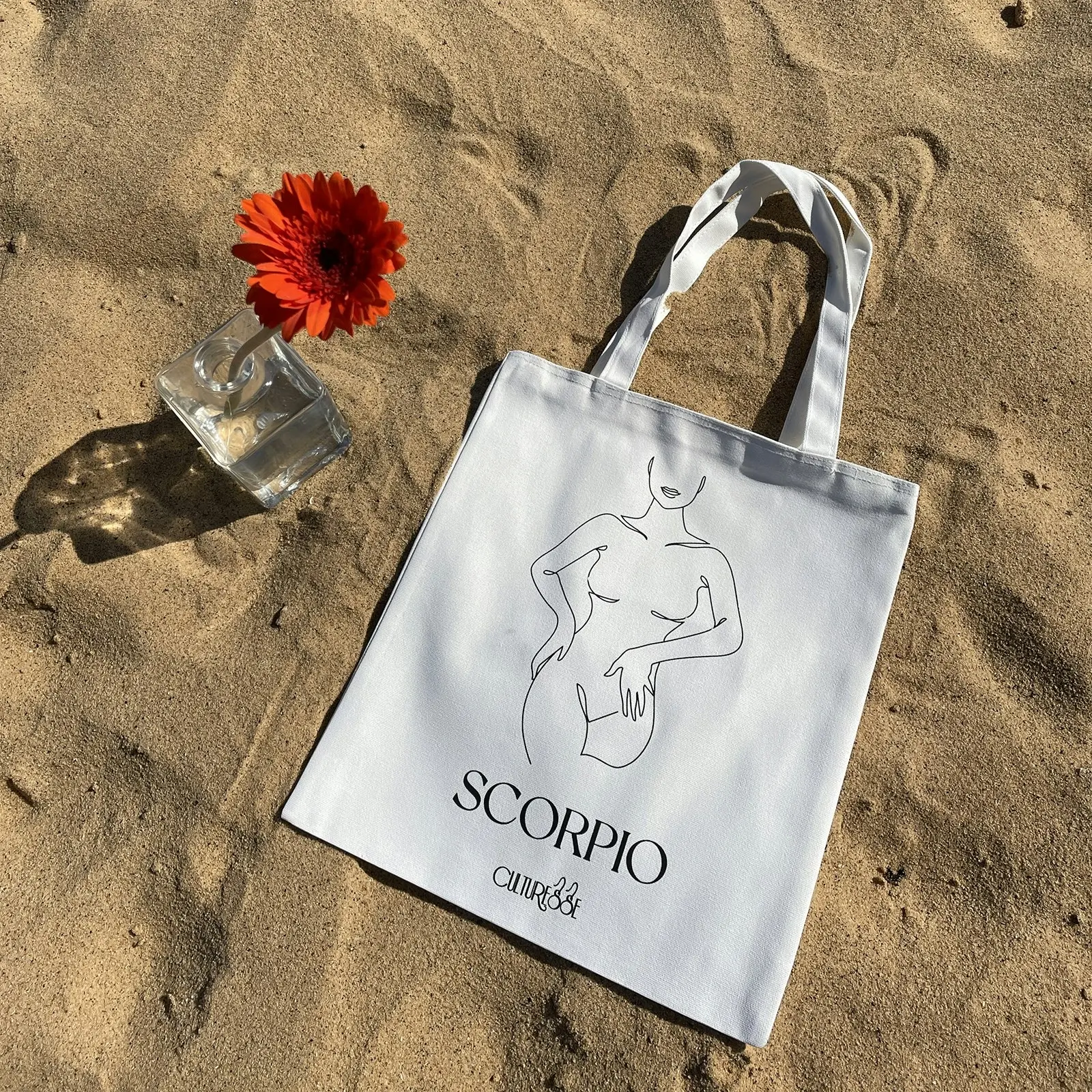 Culturesse She Is Scorpio Eco Zodiac 38cm Muse Tote Bag Women's Handbag White