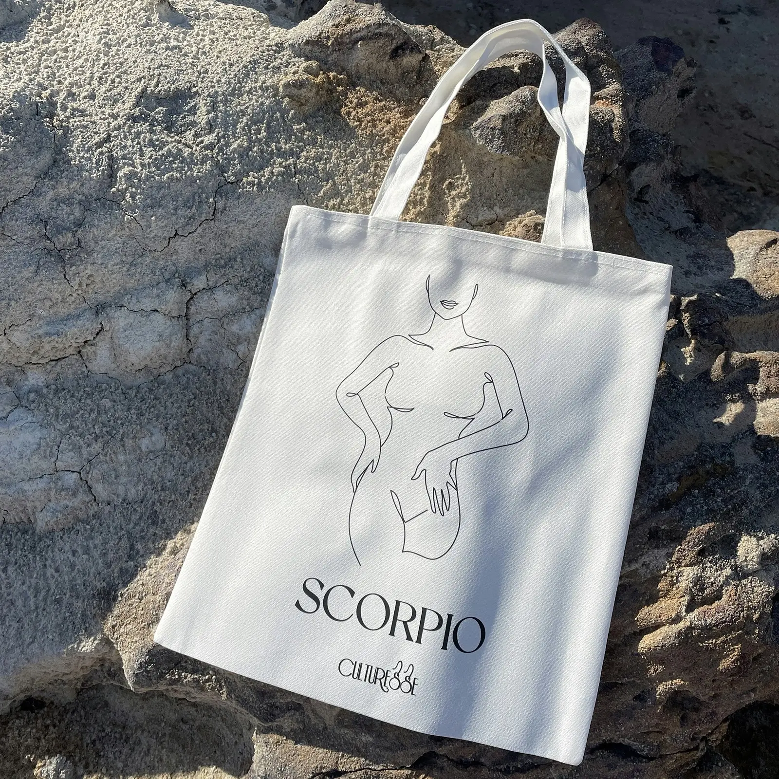 Culturesse She Is Scorpio Eco Zodiac 38cm Muse Tote Bag Women's Handbag White