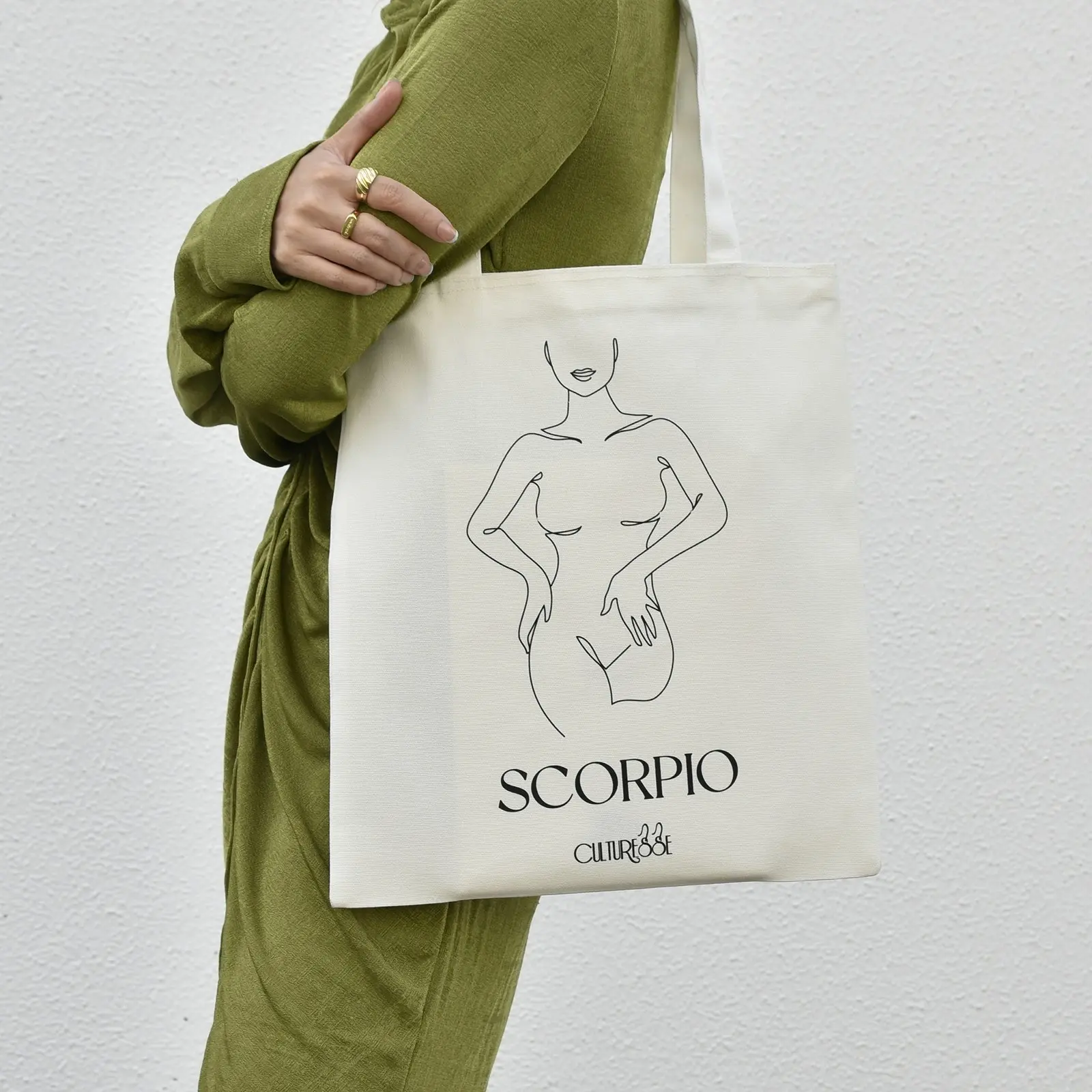 Culturesse She Is Scorpio Eco Zodiac 38cm Muse Tote Bag Women's Handbag White