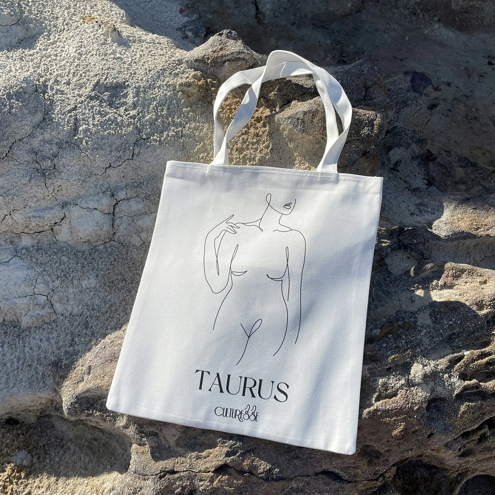 Culturesse She Is Taurus Eco Zodiac 38cm Muse Tote Bag Women's Handbag White