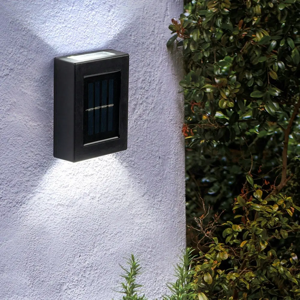 4pc Licht Solar Powered Wall/Fence Outdoor Garden Light Warm White LED 7.5x10cm