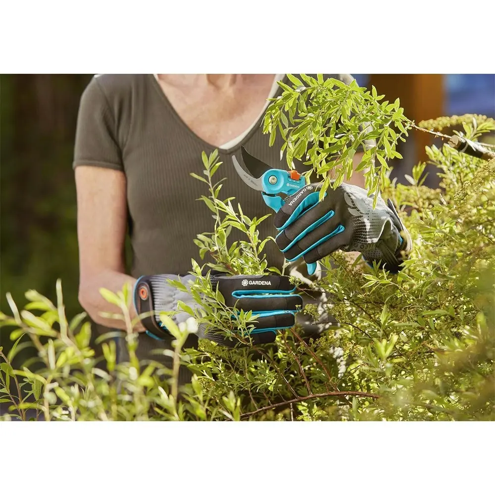 Gardena 11531-20 Size Large Durable Garden Gloves Shrub Care Extra Protection