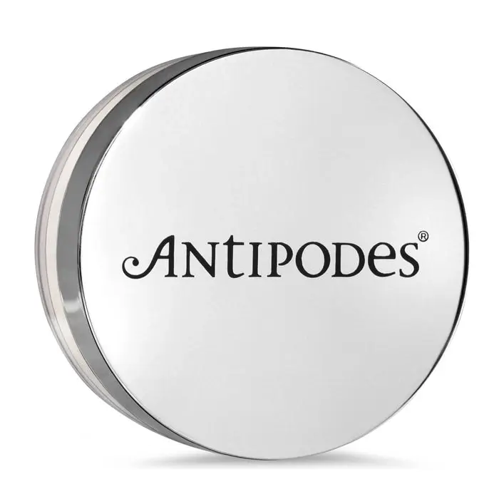 Antipodes Performance Plus Mineral Foundation With SPF 15 Porcelain 11g