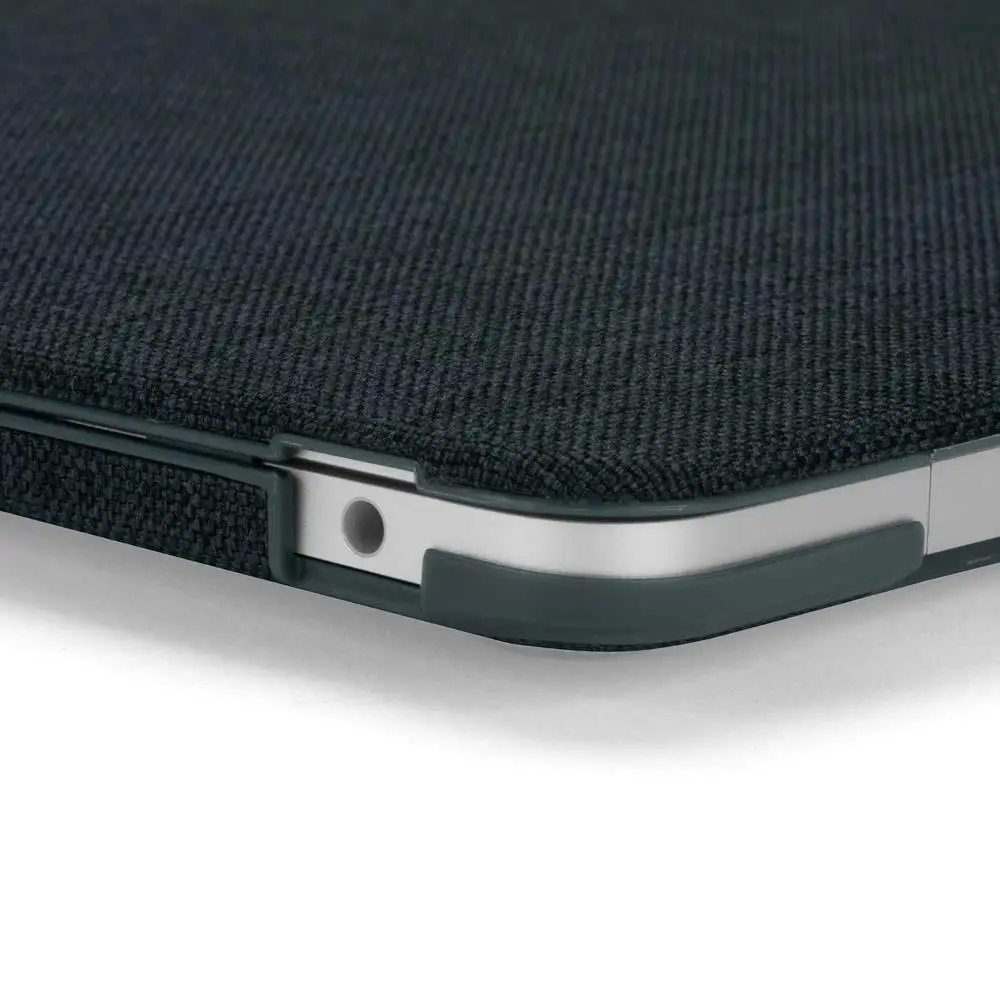 Incase Textured Hardshell Laptop Case in Woolenex for 13" MacBook Air (Model A1932)