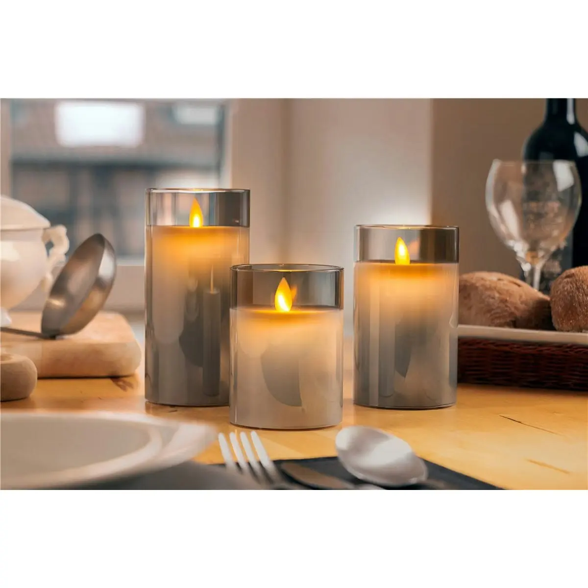 Goobay LED Wax Candle in Glass - 7.5 x 10 cm