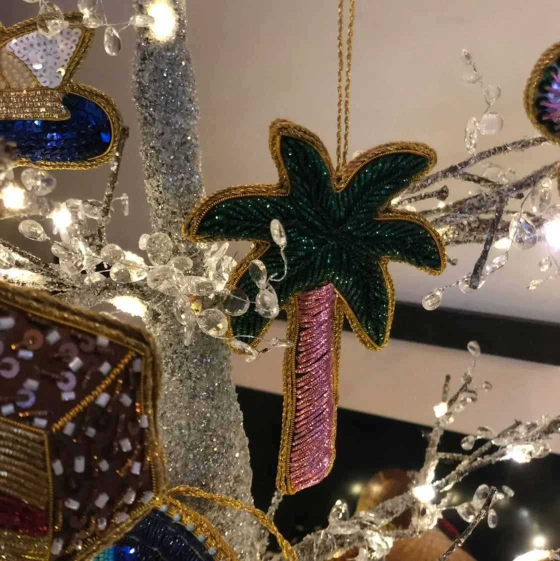 Belle Palm Tree Sequin Hanging Decoration