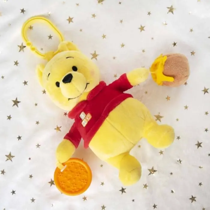 Winnie the Pooh: Red Shirt Attachable Activity Toy