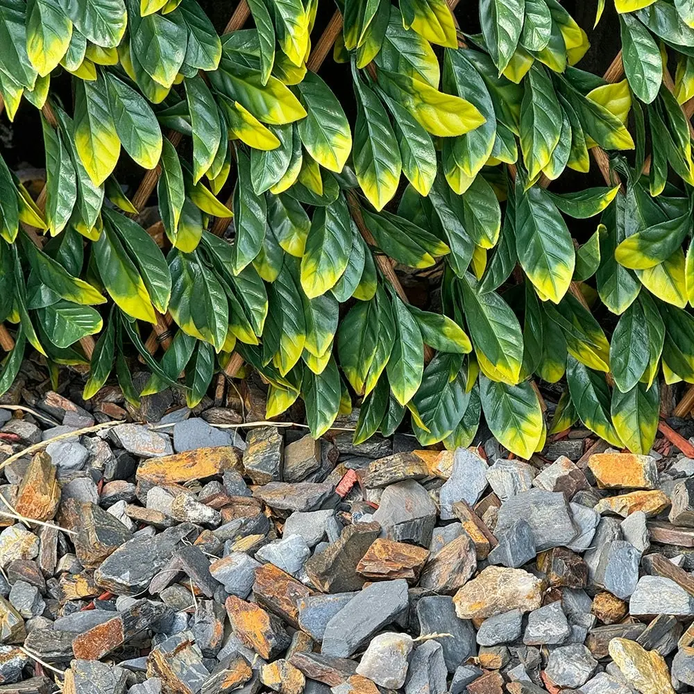 Expanding Trellis - Artificial Green Photinia leaves Outdoor 180 x 90cm