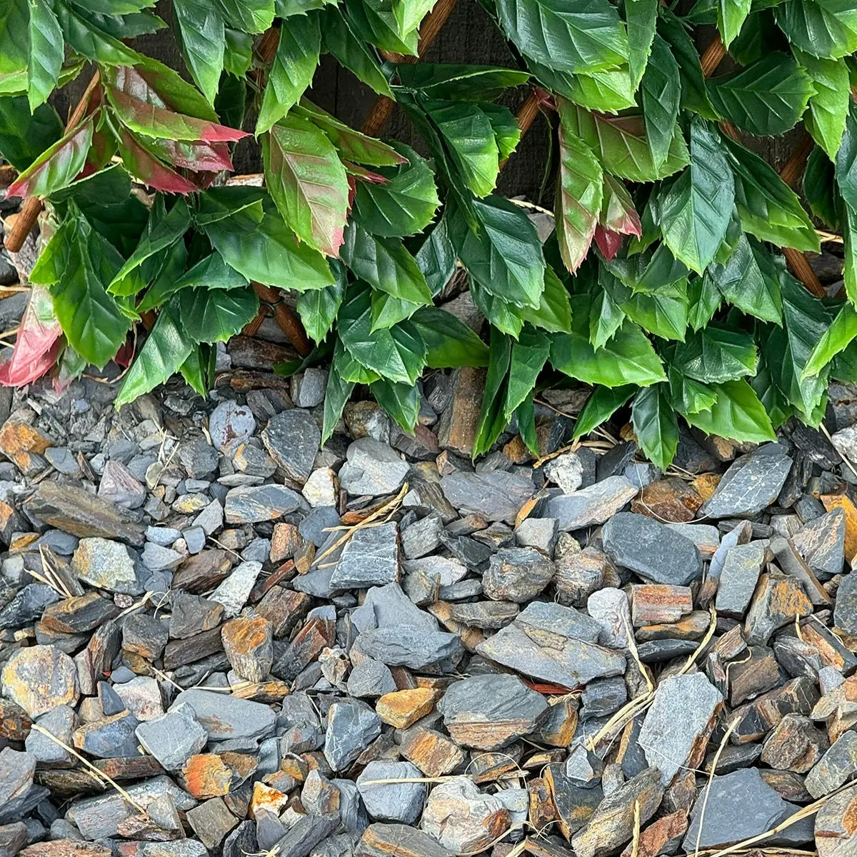 Expanding Trellis - Artificial Red Photinia leaves Outdoor 180 x 90cm