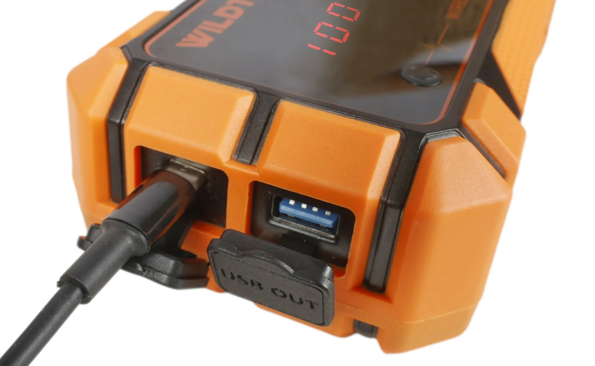 Heavy-Duty 2000A 16KMAH HP Lithium Car & 4WD Jump Starter (Petrol & Diesel) with Case, USB C Port & Wireless Charging