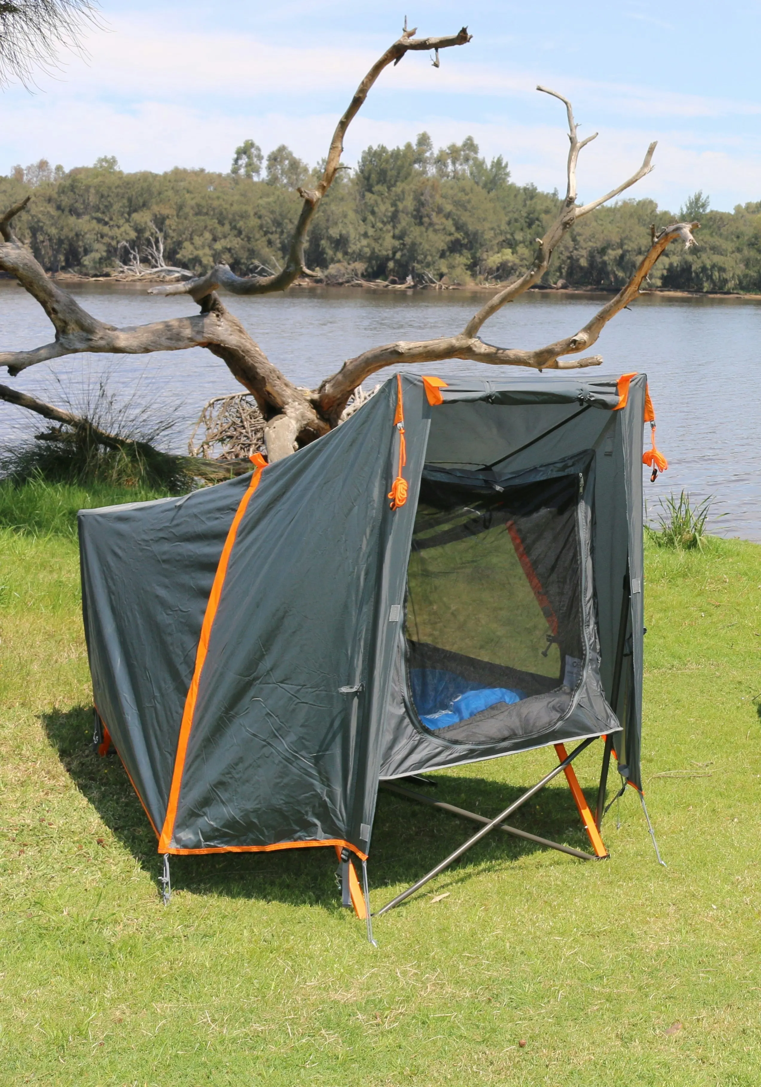 Wildtrak™ Easy Up Single Stretcher Tent for Amazing Camping Adventures (Easy 30 Second Folding Setup)