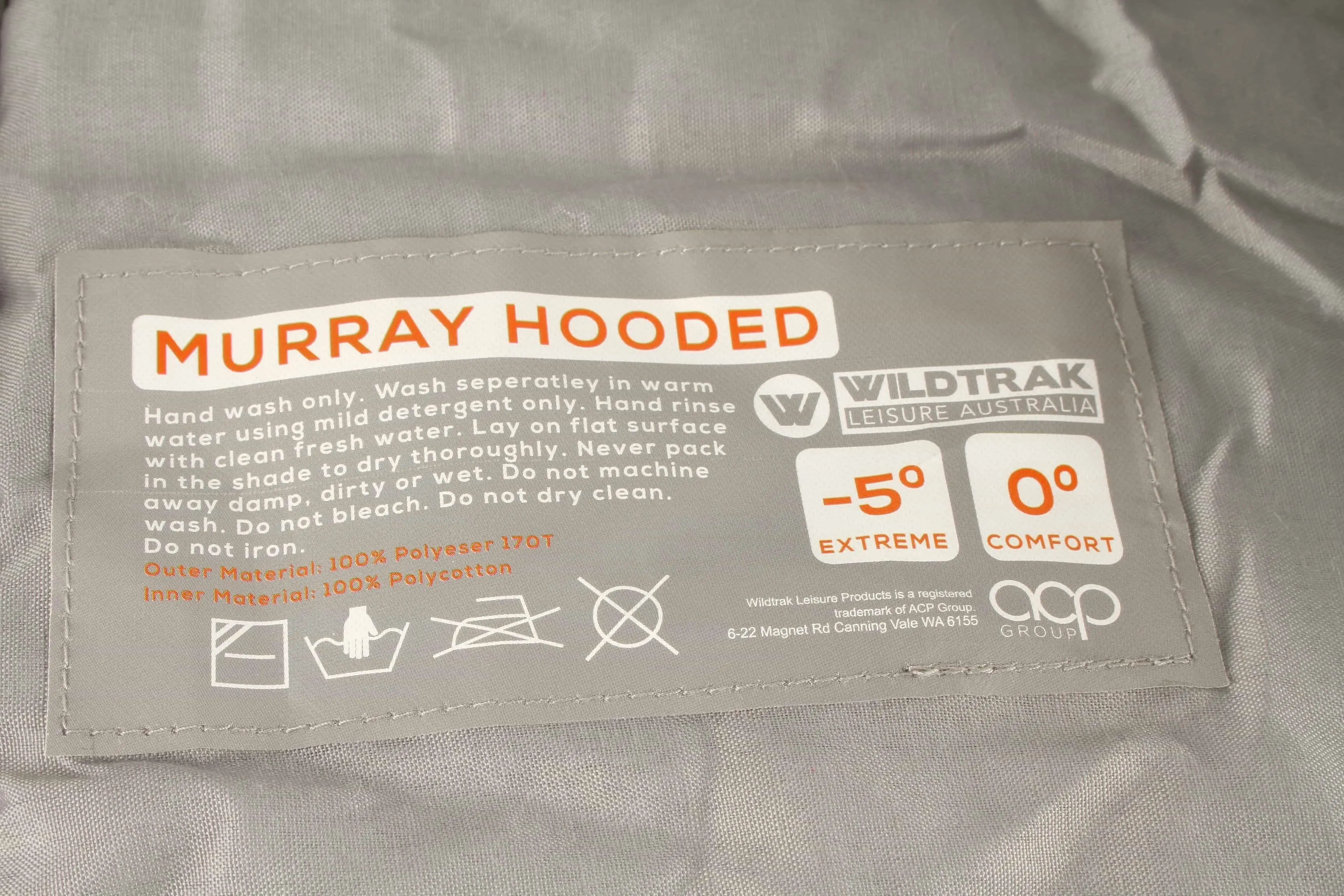 Wildtrak™ Murray Hooded Sleeping Bag, 0-5°C, Breathable Lining, Ripstop Fabric, Auto Lock Zips, Sewn-in Storage Pocket, Hanging Loop, Storage Bag, 80x230cm