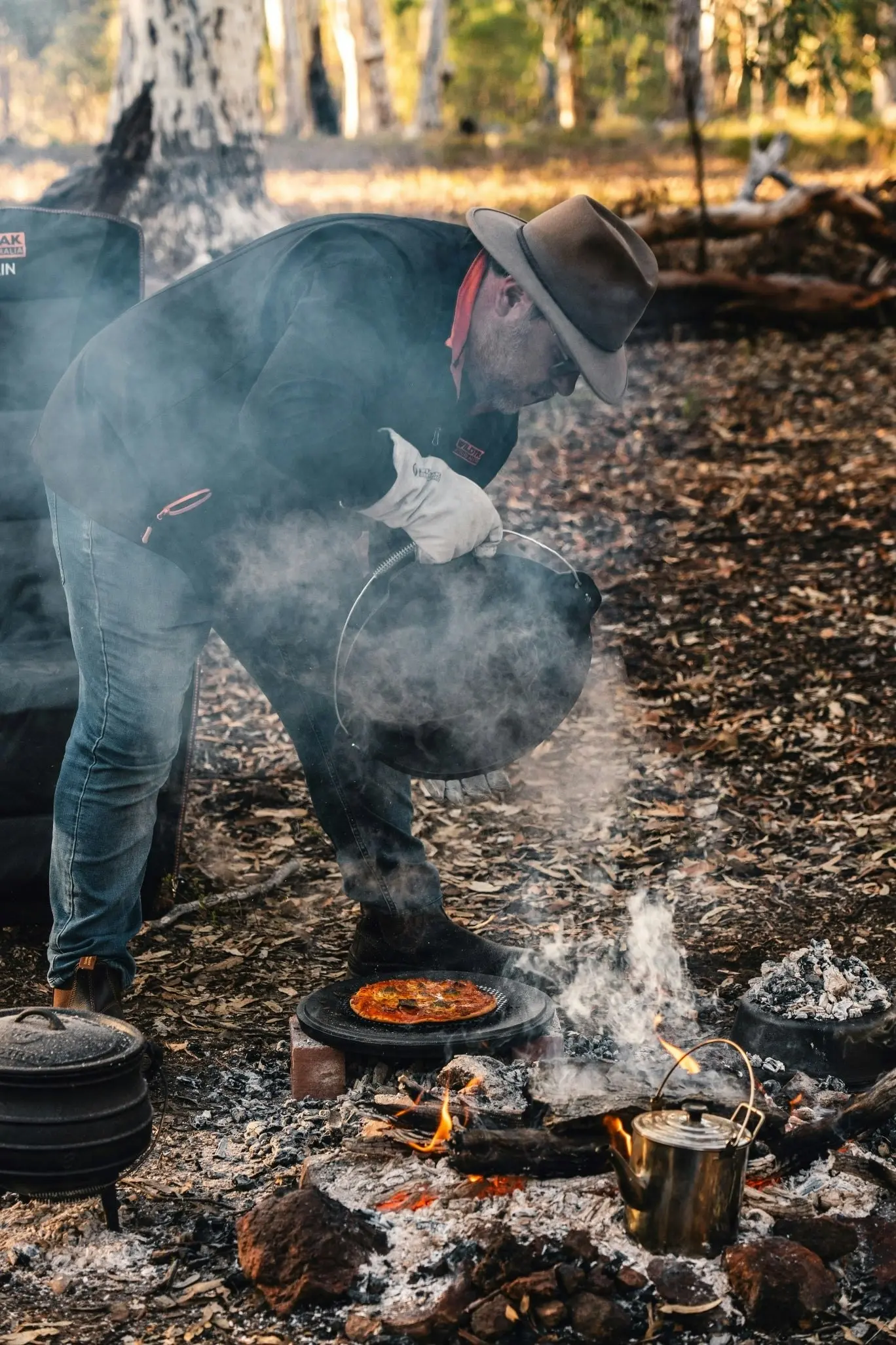 9 Quart Cast Iron Camp Oven