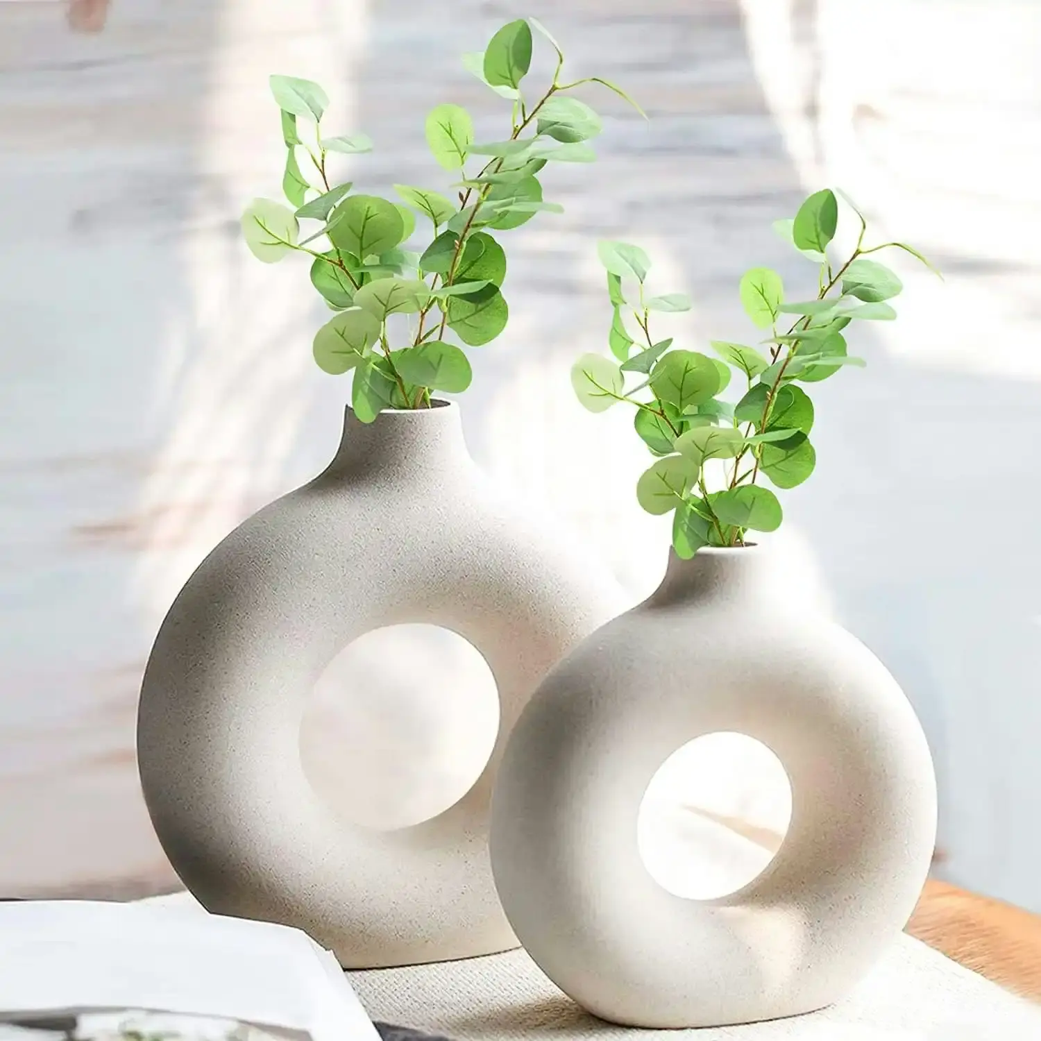 Ceramic Set of 2 Creative Round White Vases for Home DÃƒÂ©cor