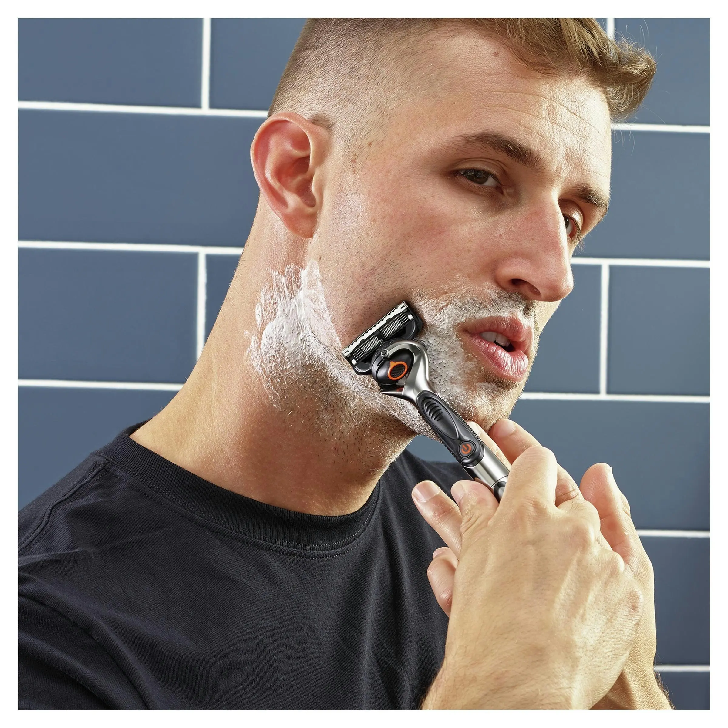 Gillette Fusion Proglide Power Razor + 1 Blade Refills