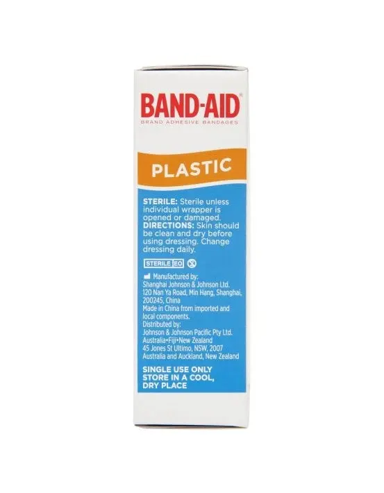 BAND-AID Plastic Strips 50 Pack