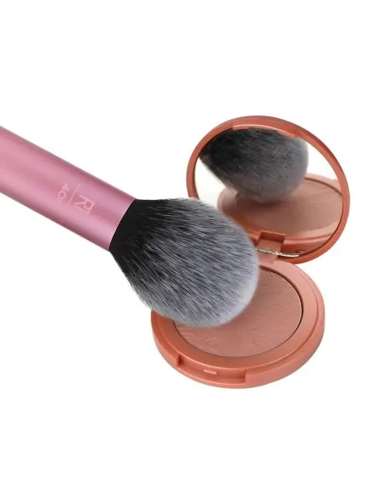 Real Techniques Blush Brush