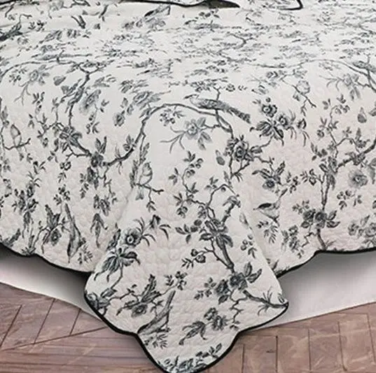 Black Forest Bedspread Set by Classic Quilts