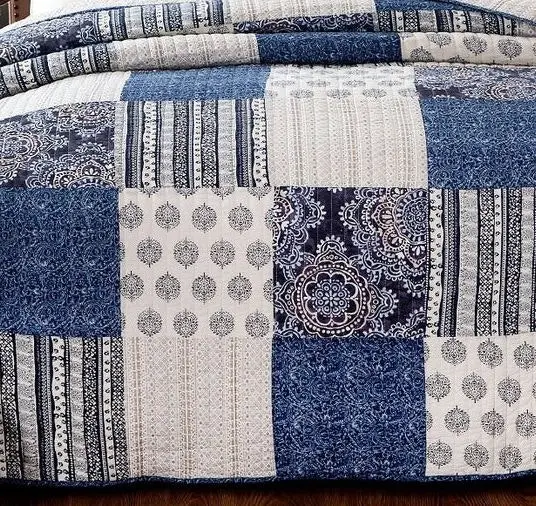 Horizon Bedspread Set by Classic Quilts