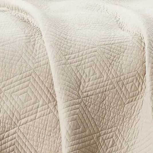 Diamond Dust Bedspread set by Classic Quilts