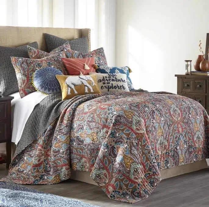 Wentworth Bedspread set by Classic Quilts