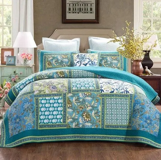 Aquamarine Bedspread set by Classic Quilts